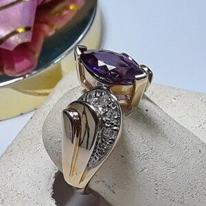Estate 1.10ctw Natural Marquise Amethyst & Diamond 10Kt Y/Gold Offset Ring#20351